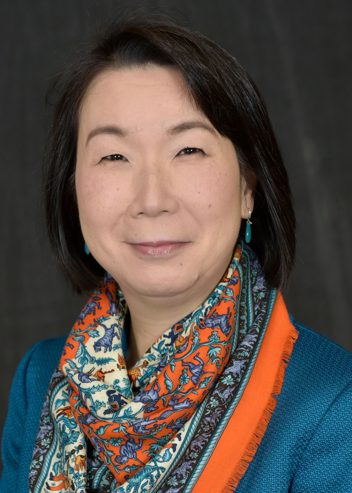 Headshot of Dr. Cindy Chuang